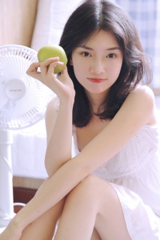 女 老师